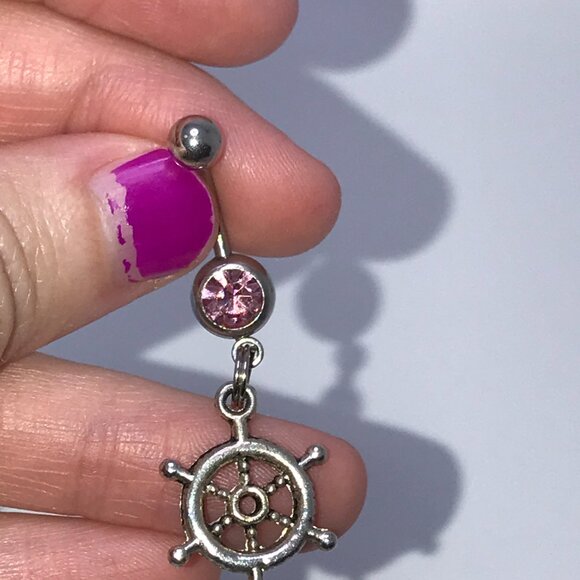 Pink Gem Nautical Wheel Design Dangle Belly Ring - Picture 6 of 12